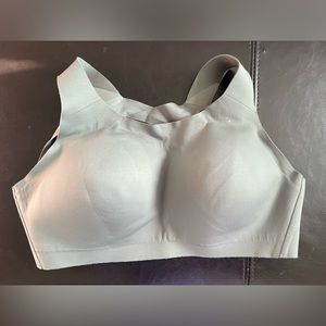 Lululemon Enlite Sports Bra 34DD Green Wireless Weave Back High Impact